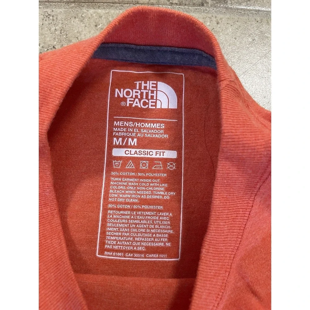 The North Face Mens Sz M Logo T-Shirt Orange Classic Fit Short Sleeve Tee